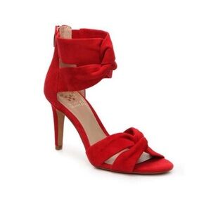 Vince Camaro Corah Pumps